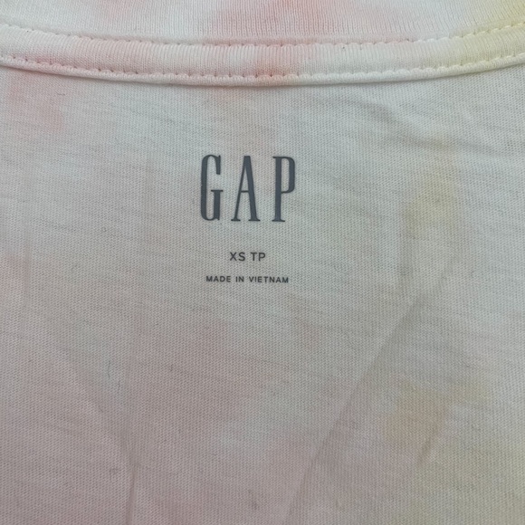 Gap Tie-Dye T-shirt - Picture 3 of 3